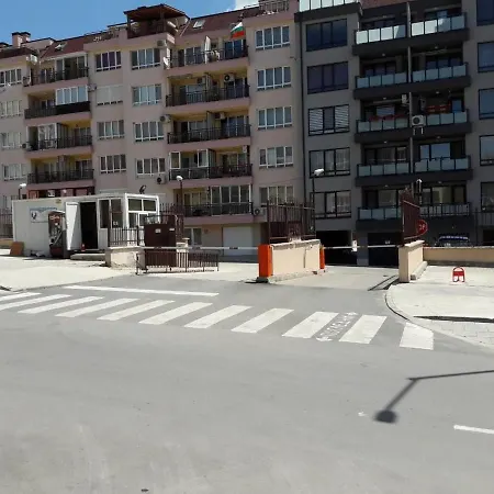 орхид хилс 아파트 *